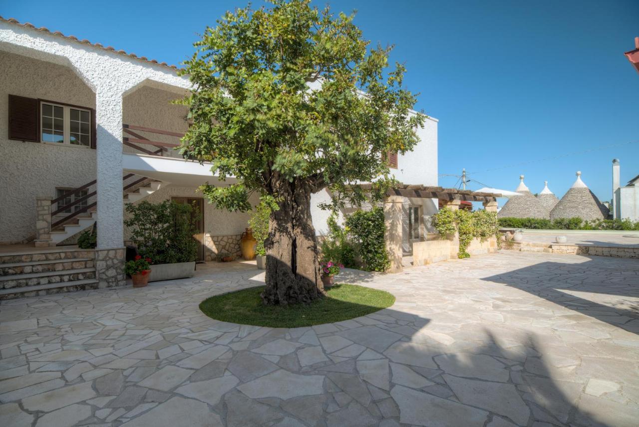 Trulli La Piazzetta By Rentbeat Apartment Cocolicchio Bagian luar foto